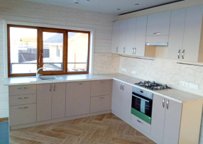 Угловая кухня эконом класса. Стоимость 115.000 рублей